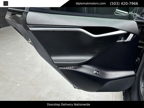 Used 2016 Tesla Model S P100D image 26
