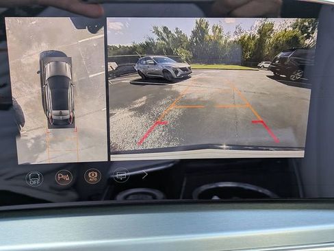 New 2026 Cadillac Lyriq Premium Sport image 23