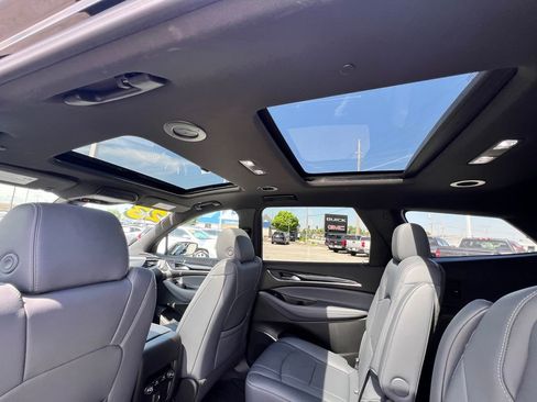 Used 2023 Buick Enclave Essence w/ Experience Buick Package AWD/4WD image 30