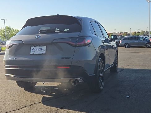 Used 2025 Honda HR-V Sport image 9