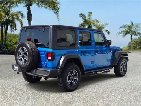 Certified 2022 Jeep Wrangler Unlimited Sport AWD/4WD image 4
