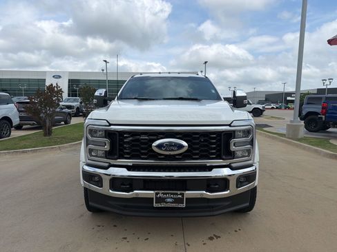 Used 2025 Ford F450 King Ranch w/ Chrome Package image 8