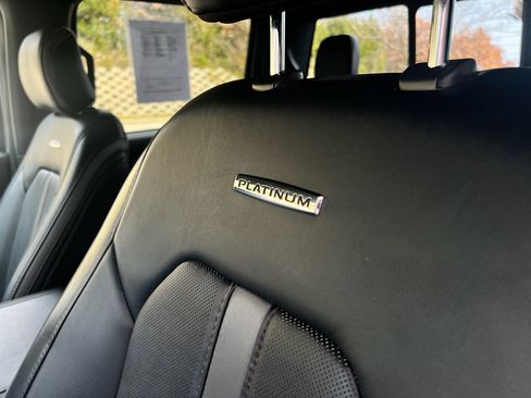 Used 2019 Ford F150 Platinum w/ Equipment Group 701A Luxury image 13