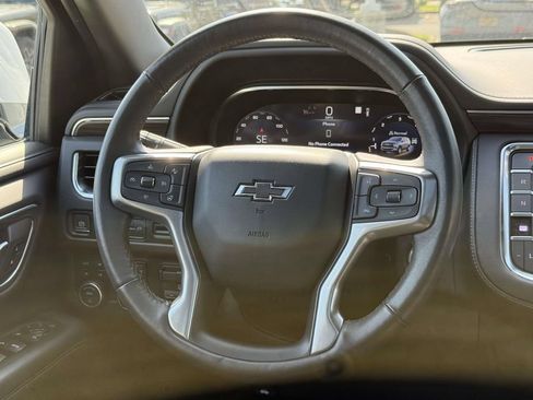 Used 2022 Chevrolet Suburban Z71 w/ Z71 Off-Road Package AWD/4WD image 20
