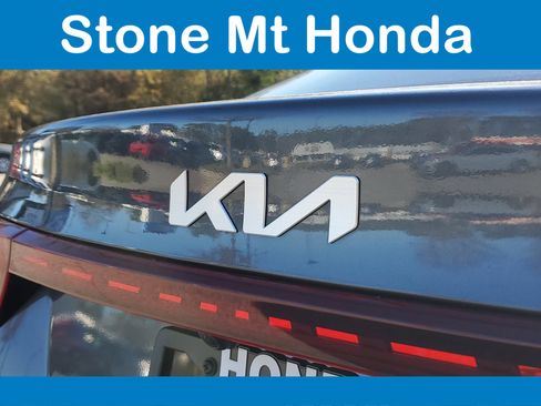 Used 2024 Kia Forte LXS image 7