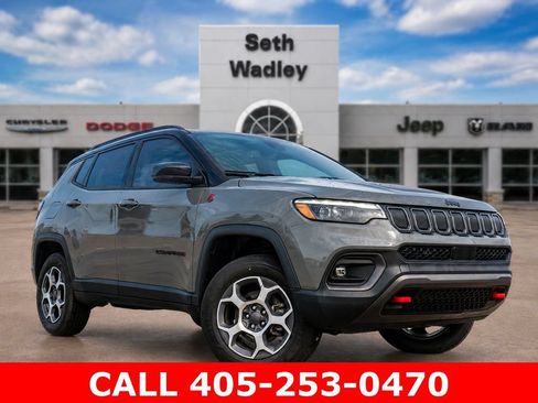 Used 2022 Jeep Compass Trailhawk w/ Trailhawk Elite Group AWD/4WD image 62