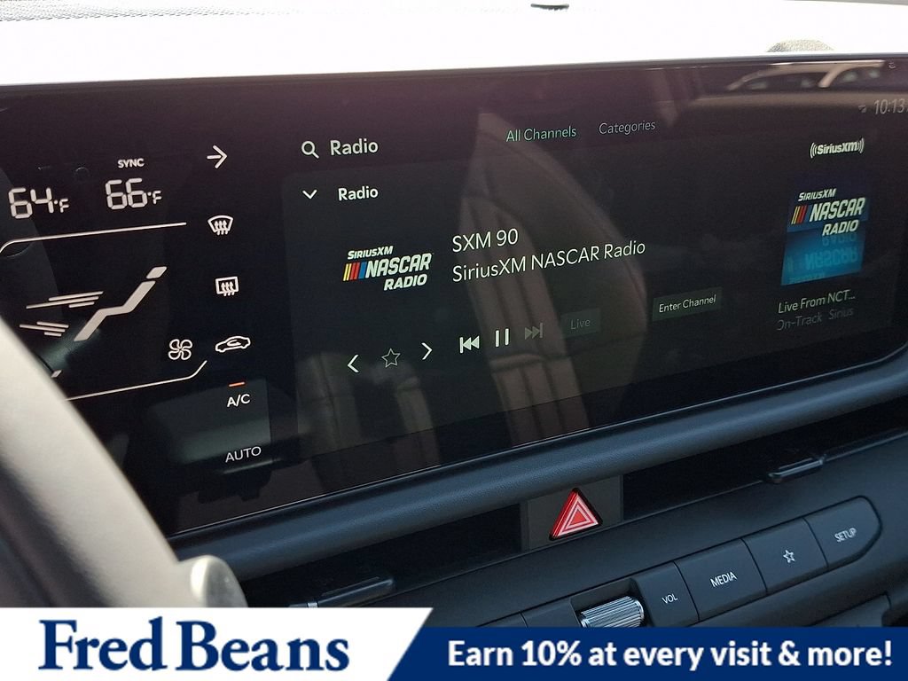 New 2027 Kia Seltos X-Line S w/ X-Line S Premium Package AWD/4WD image 16