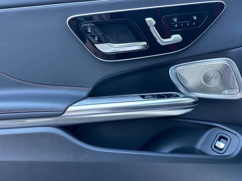 Used 2025 Mercedes-Benz CLE 53 AMG 4MATIC Coupe image 12