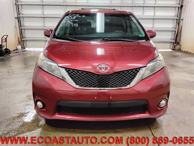 Used 2016 Toyota Sienna SE w/ SE Preferred Package FWD image 7