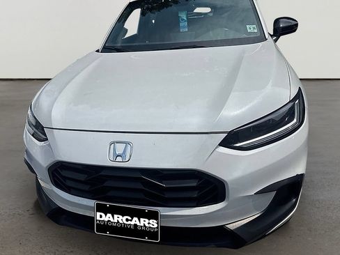 Used 2024 Honda HR-V Sport image 6