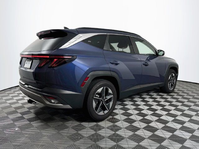 Certified 2025 Hyundai Tucson SEL FWD image 7