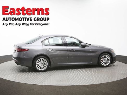 Used 2022 Alfa Romeo Giulia Sprint image 43