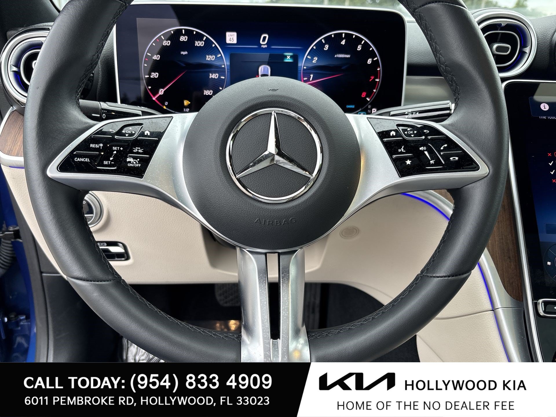 Used 2024 Mercedes-Benz CLE 300 4MATIC Coupe image 11