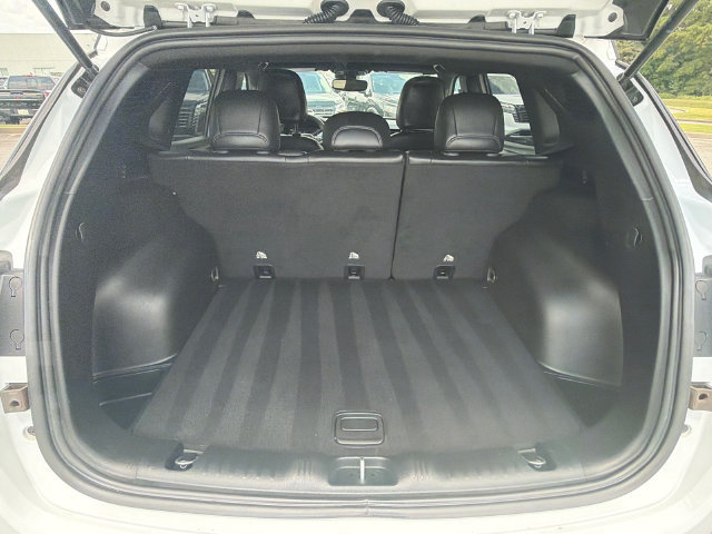 Used 2025 Jeep Compass Trailhawk AWD/4WD image 18