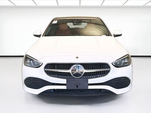 Used 2022 Mercedes-Benz C 300 C 300 EXCLUSIVE TRIM & PANORAM image 2