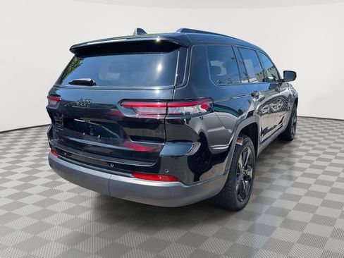 Used 2023 Jeep Grand Cherokee L Laredo AWD/4WD image 6
