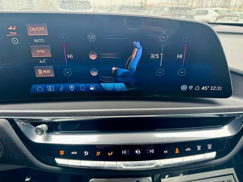 Used 2024 Cadillac Lyriq Tech AWD/4WD image 27