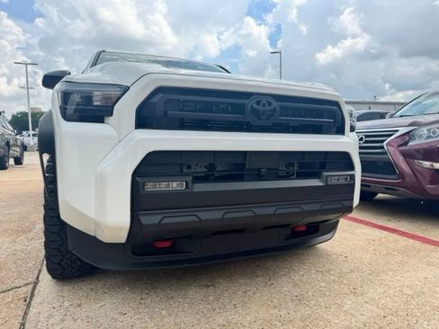 New 2026 Toyota 4Runner SR5 RWD image 6