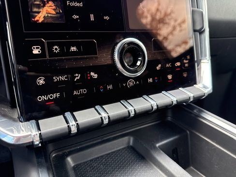 Used 2024 GMC Acadia Elevation image 38