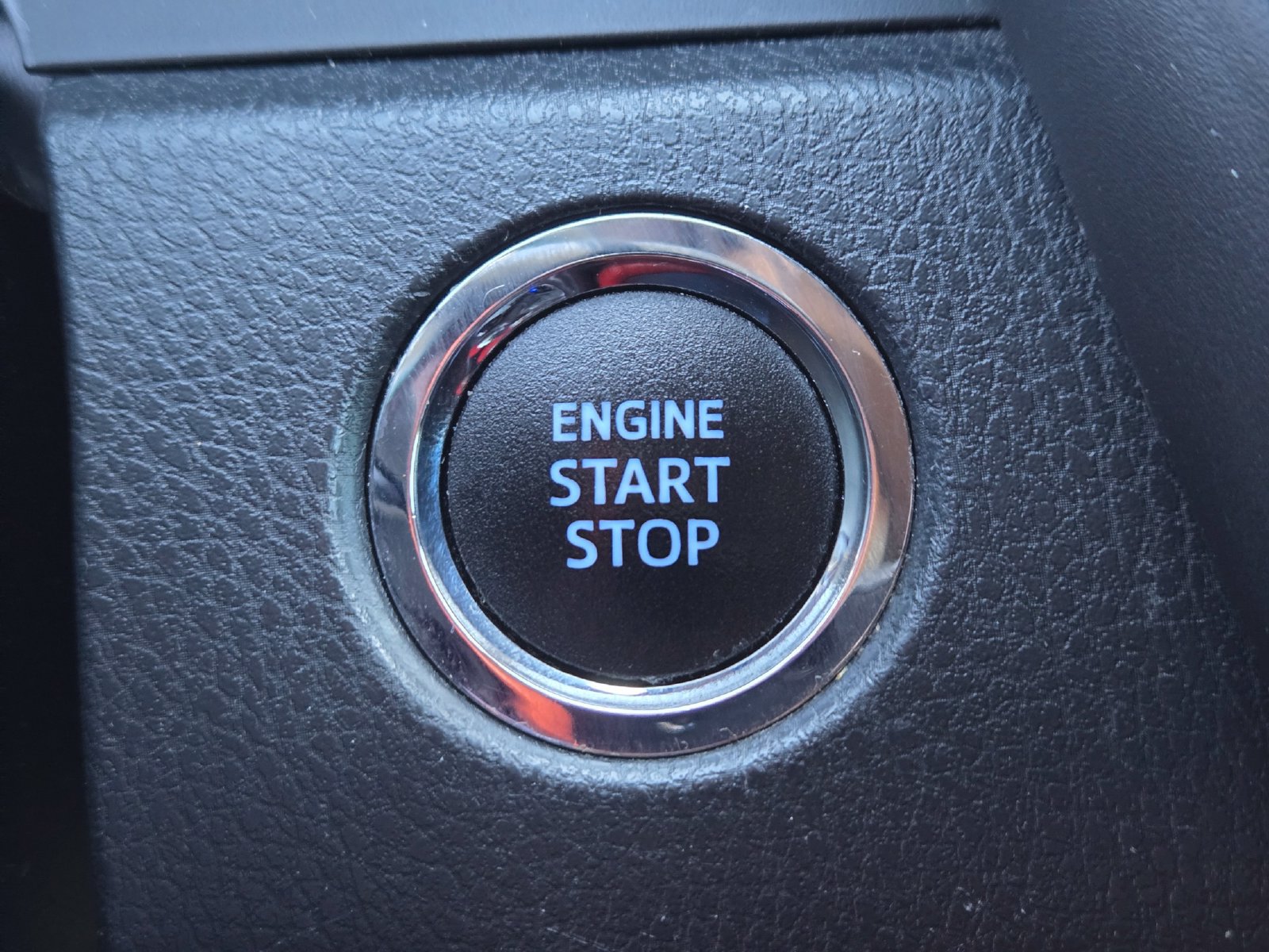 Used 2022 Toyota Camry XSE FWD image 23