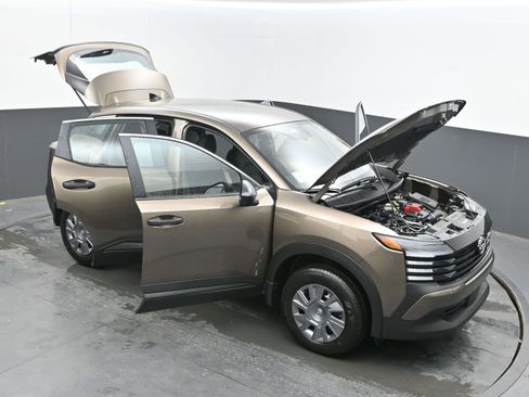 New 2026 Nissan Kicks S image 38