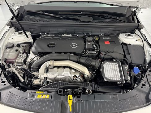Certified 2026 Mercedes-Benz GLB 250 image 12