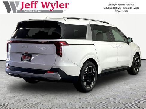 New 2026 Kia Carnival EX FWD image 7