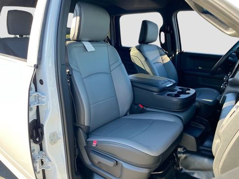 New 2026 RAM 2500 Tradesman image 25