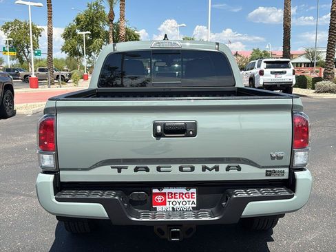 Used 2023 Toyota Tacoma TRD Sport AWD/4WD image 7