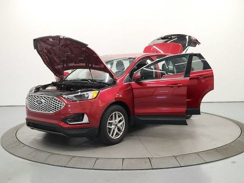 Used 2023 Ford Edge SEL AWD/4WD image 12