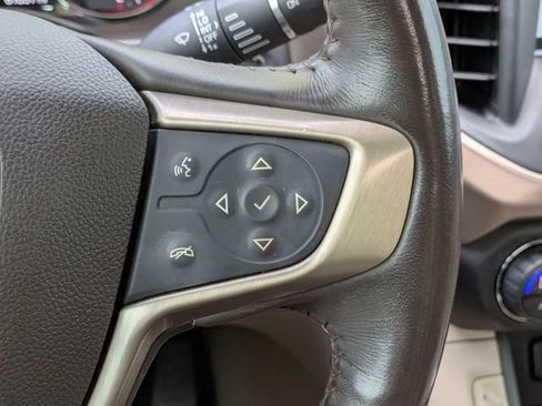 Used 2018 GMC Acadia Denali FWD image 31
