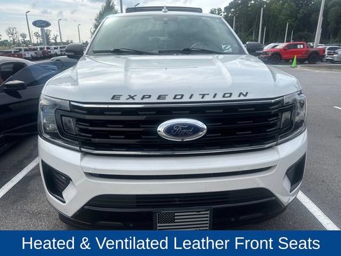 Used 2021 Ford Expedition Max Limited RWD image 2