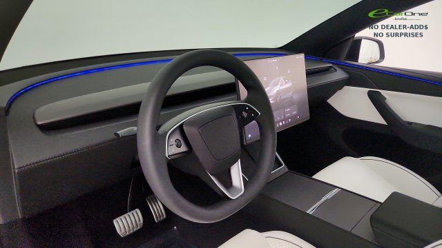 Used 2026 Tesla Model Y Performance AWD/4WD image 43