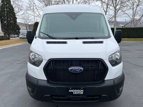 Used 2023 Ford Transit 250 Medium Roof AWD image 4