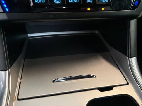 Used 2020 Ford Explorer ST w/ Premium Technology Package AWD/4WD image 21