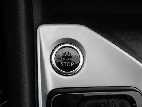 Used 2025 Nissan Altima 2.5 SV image 24