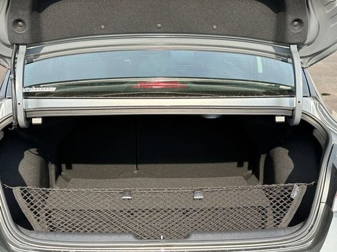 New 2026 Hyundai Elantra Limited FWD image 19