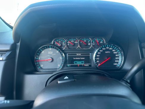 Used 2019 Chevrolet Tahoe LT image 27