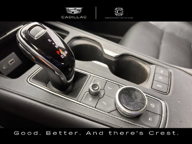 Used 2022 Cadillac XT4 Premium Luxury w/ Technology Package FWD image 20