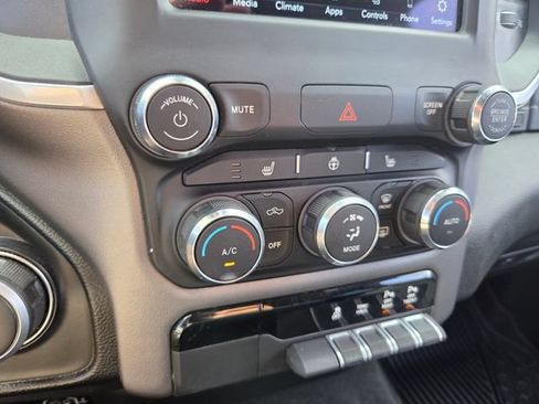 Used 2021 RAM 1500 Big Horn AWD/4WD image 26