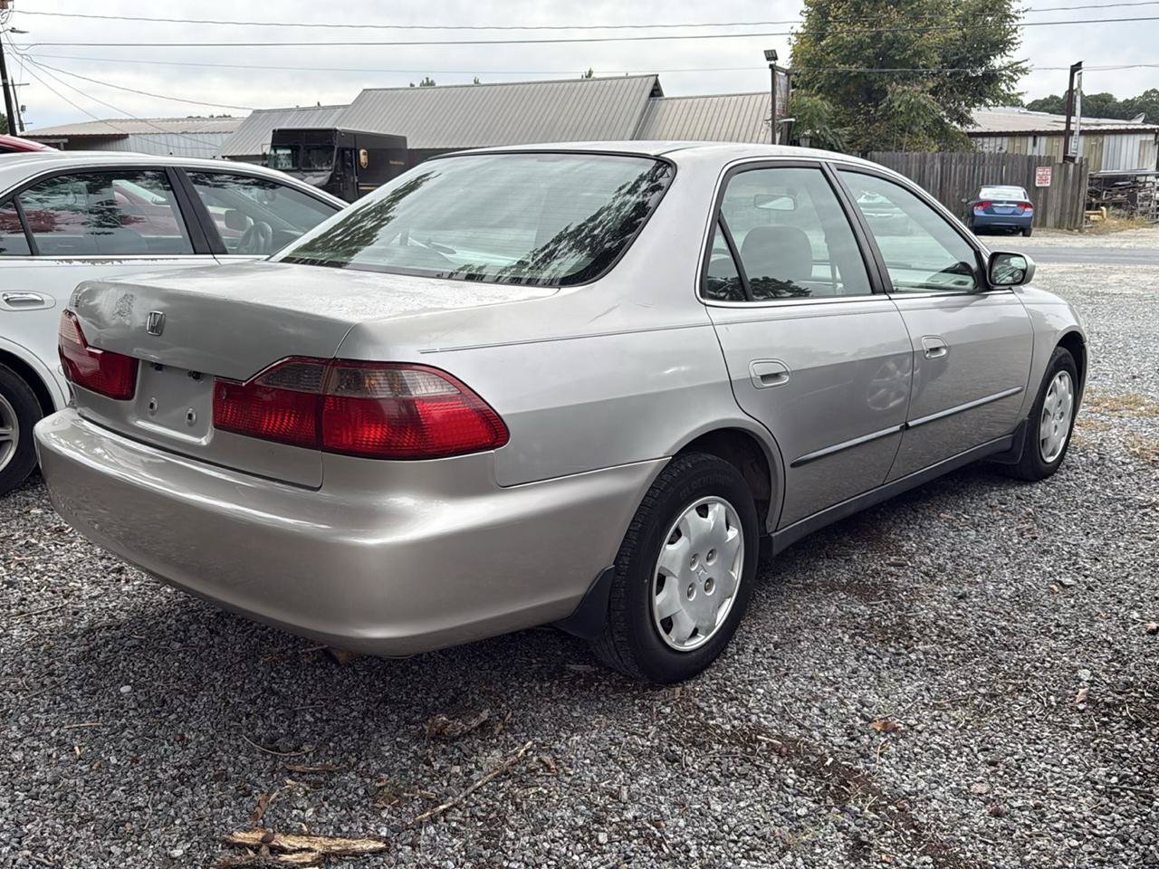 Used 1998 Honda Accord LX image 4