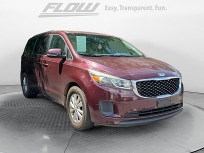 Used 2017 Kia Sedona LX w/ LX Essentials Premium Package