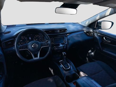 Used 2020 Nissan Rogue Sport SV FWD image 22