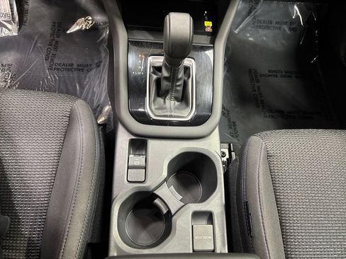 Used 2025 Subaru Forester Premium AWD/4WD image 25