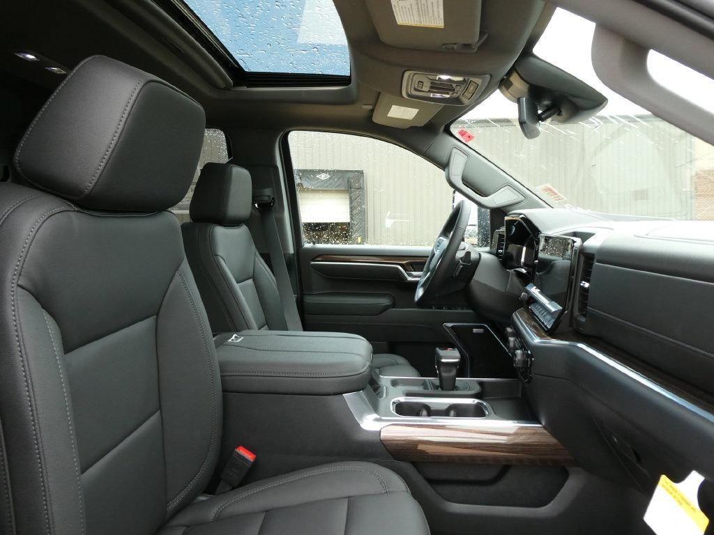 New 2026 Chevrolet Silverado 1500 RST w/ All Star Edition Plus AWD/4WD image 11