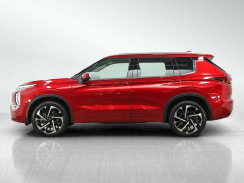 Used 2022 Mitsubishi Outlander SEL AWD/4WD image 2