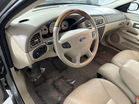 Used 2003 Ford Taurus SEL image 22