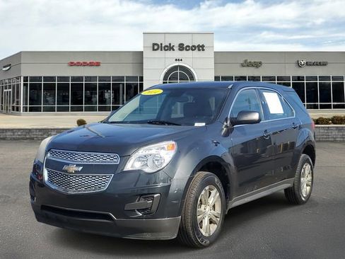 Used 2014 Chevrolet Equinox LS image 2