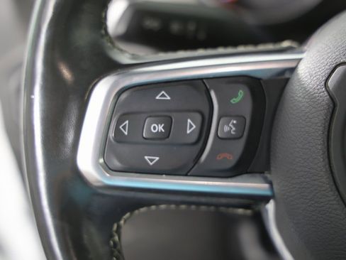 Used 2020 Jeep Gladiator Sport w/ Quick Order Package 24S image 13