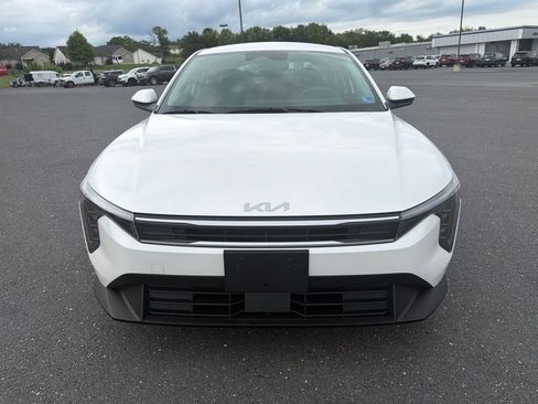 Used 2026 Kia K4 FWD image 8